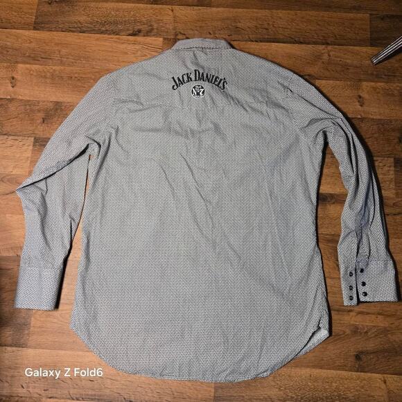Grey and black Jack Daniel's button up size Large - Picture 2 of 8
